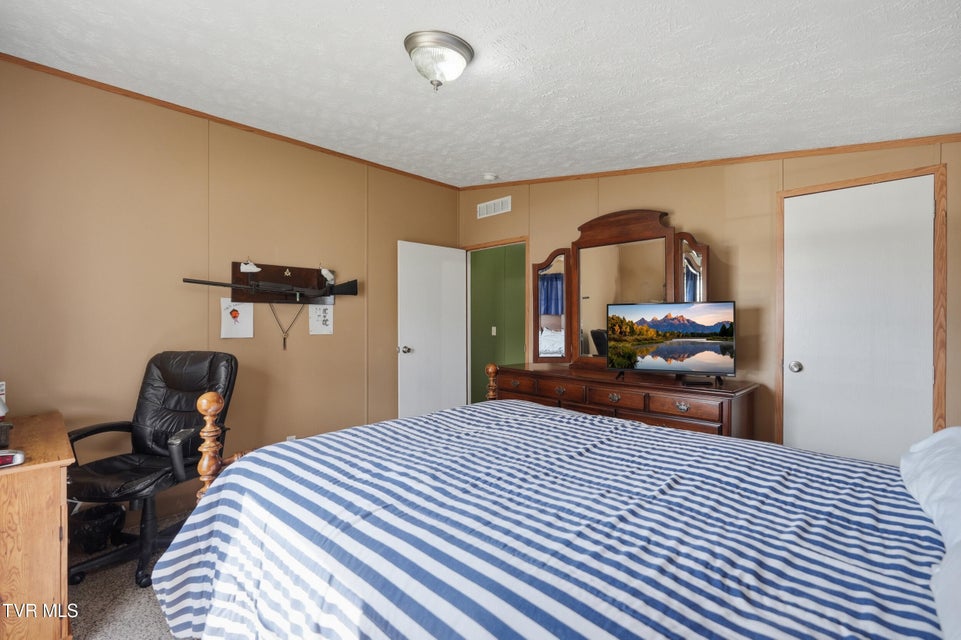 Photo #32: 740 Happy Valley Road