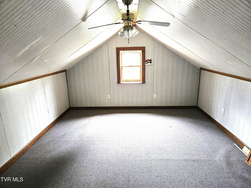 Photo #16: 205 Boyd Street