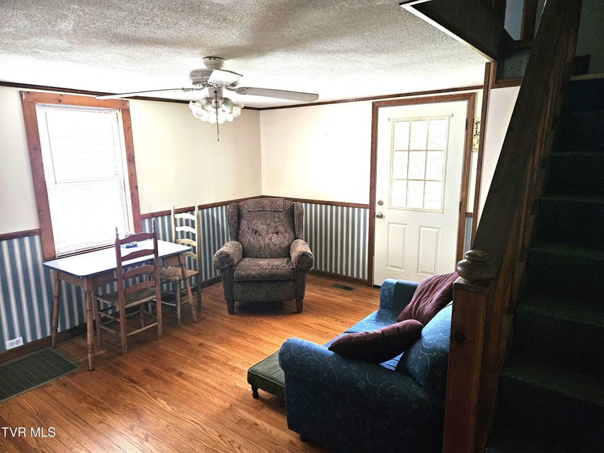 Photo #12: 205 Boyd Street