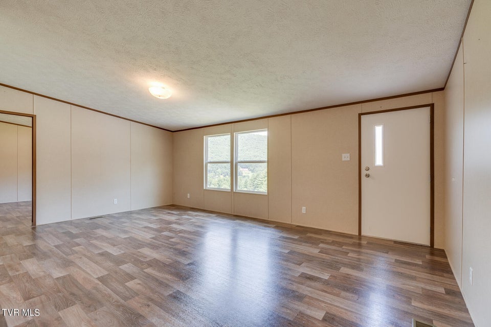 Photo #5: 1184 Myrtle Drive