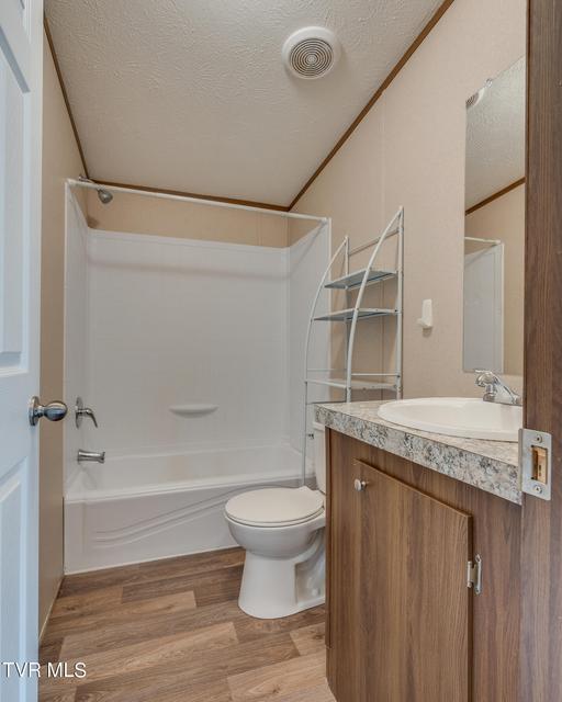 Photo #15: 1184 Myrtle Drive