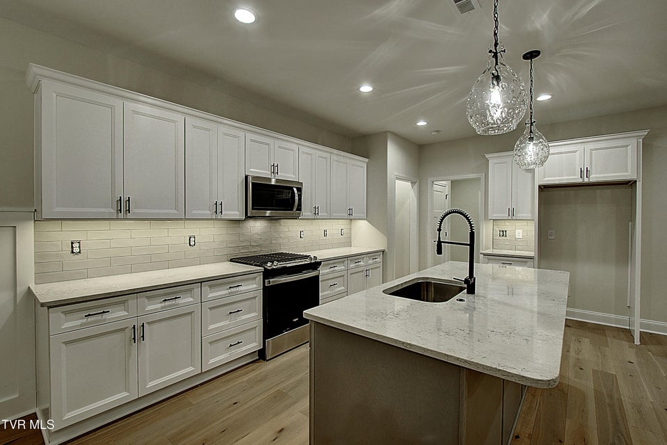 Photo #10: 1196 Hawley Road