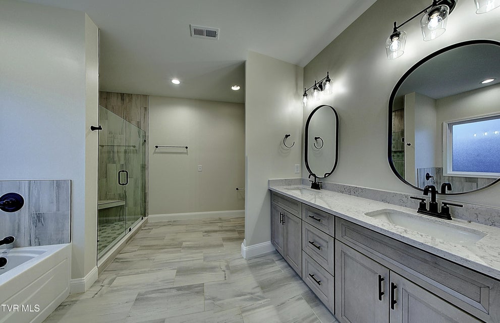 Photo #19: 1196 Hawley Road