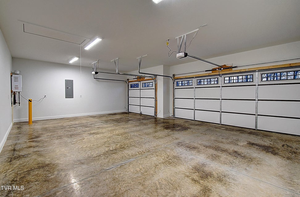 Photo #32: 1196 Hawley Road