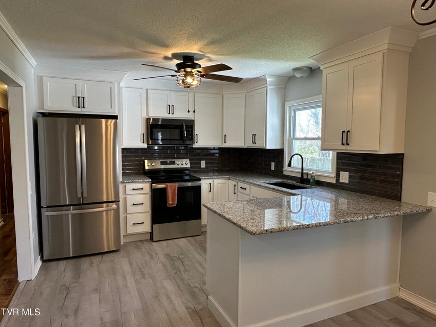 Photo #9: 106 Buffalo Court