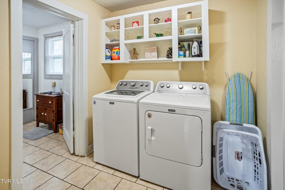 Photo #37: 21786 Monroe Road