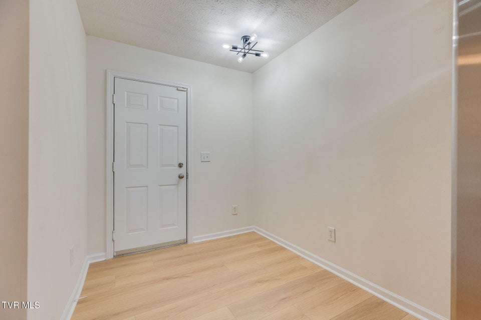 Photo #13: 508 Pilgrim Court