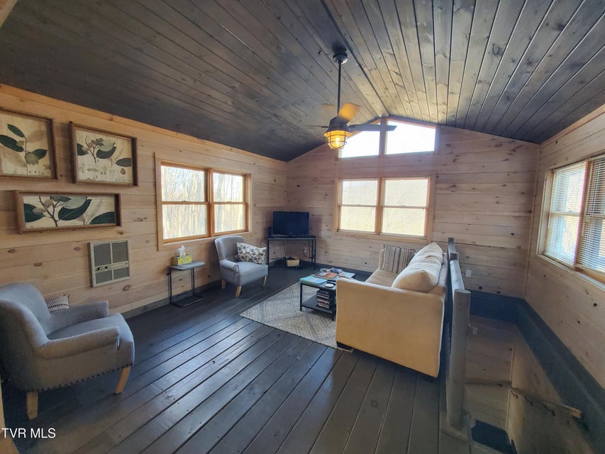 Photo #10: 108 Roan View Road