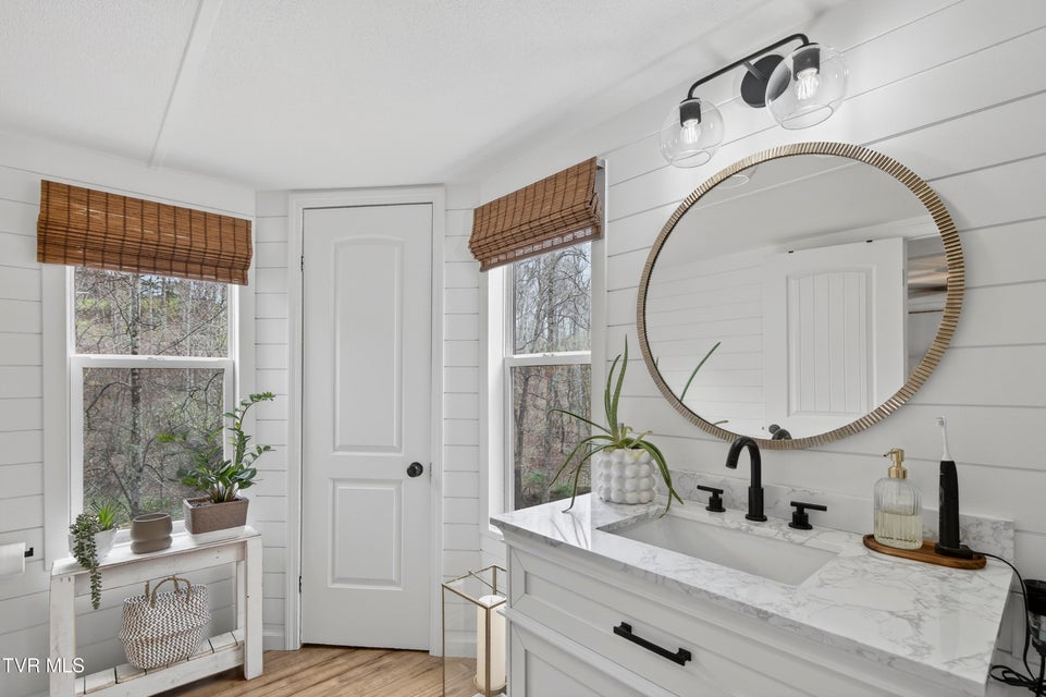 Photo #24: 483 Trotters Lane