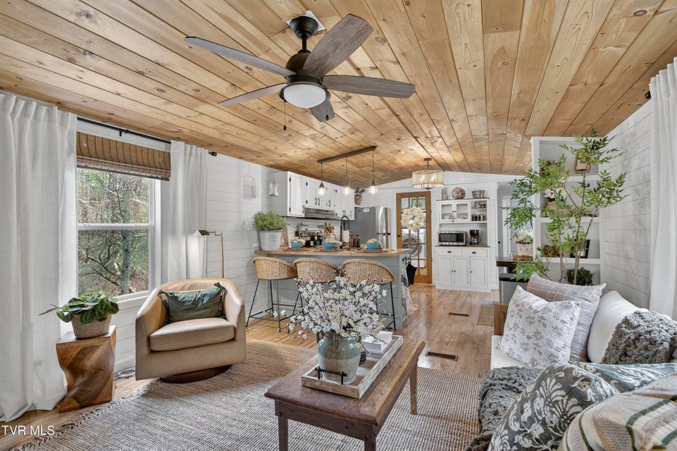 Photo #7: 483 Trotters Lane