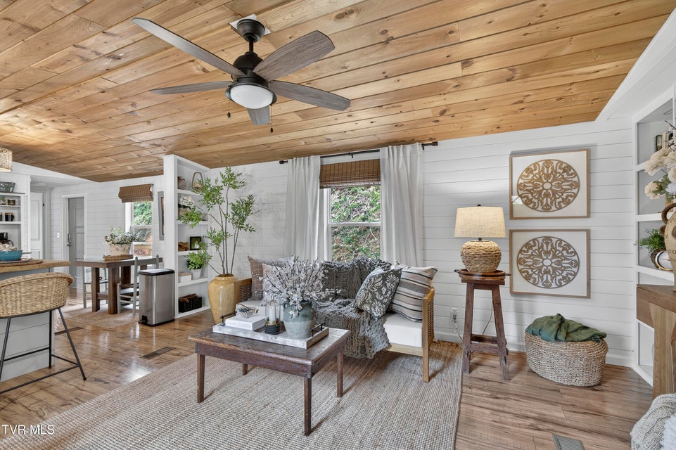 Photo #8: 483 Trotters Lane