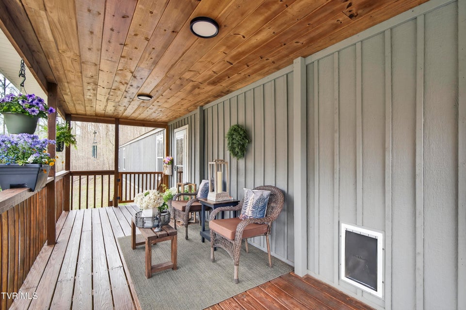 Photo #3: 483 Trotters Lane