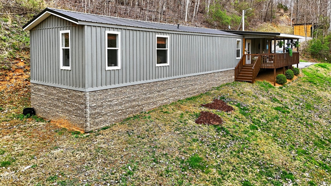 Photo #32: 483 Trotters Lane