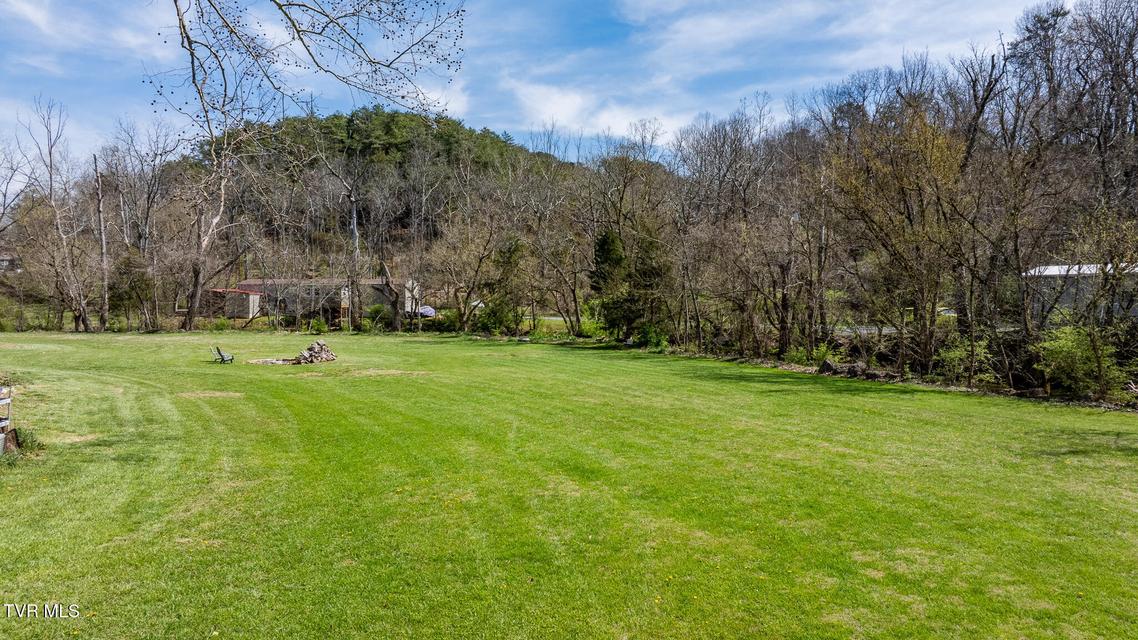 Photo #6: 1921 Volunteer Parkway