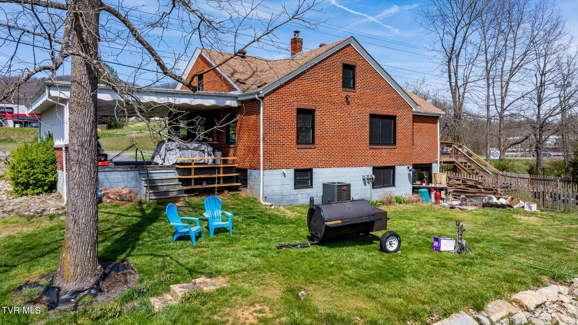 Photo #15: 1921 Volunteer Parkway