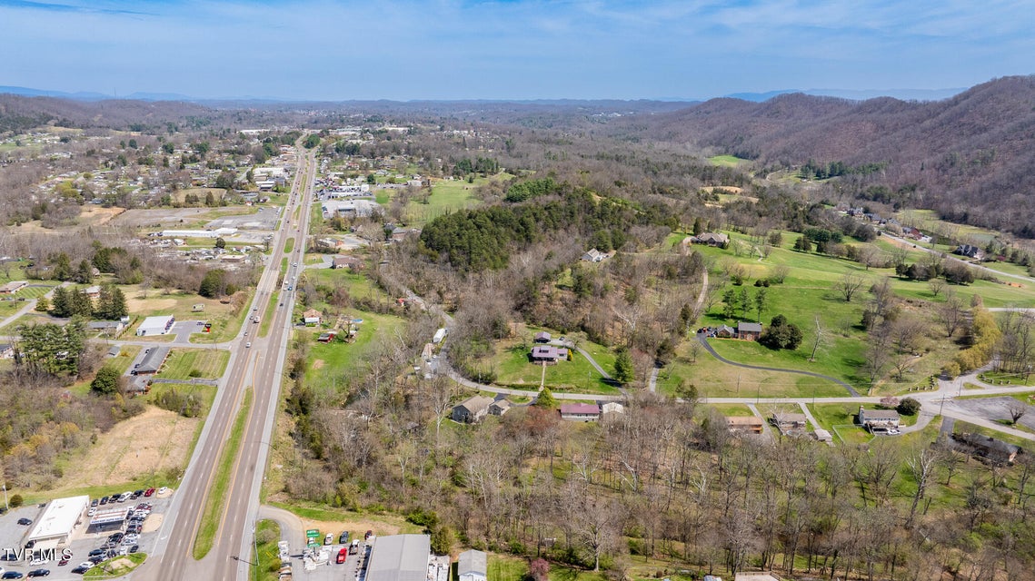 Photo #19: 1921 Volunteer Parkway