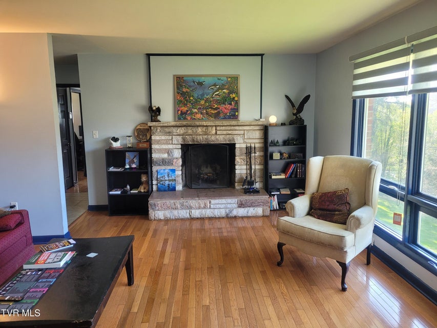 Photo #9: 428 Merman Road