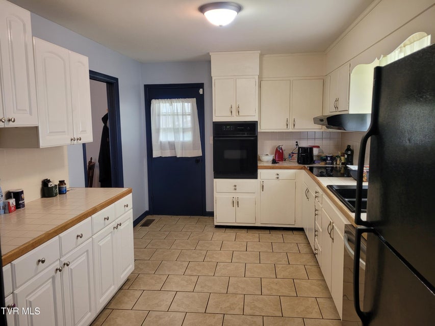 Photo #7: 428 Merman Road