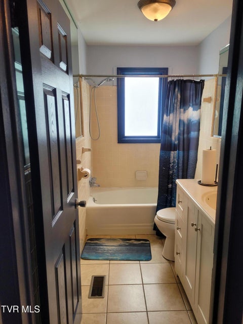 Photo #16: 428 Merman Road