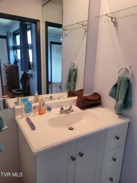 Photo #18: 428 Merman Road