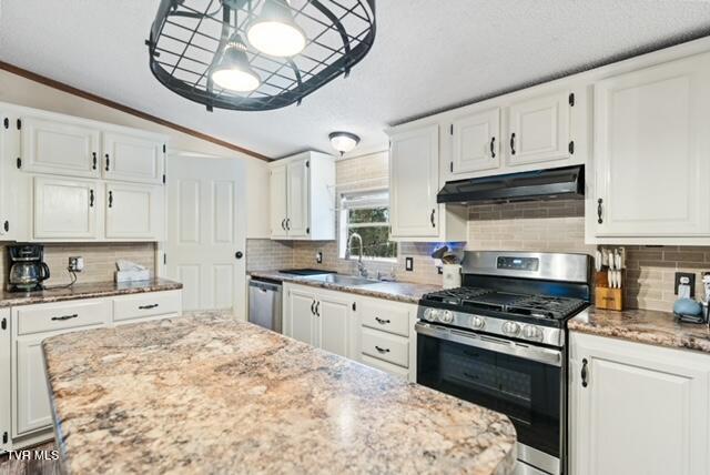 Photo #7: 736 Susong Memorial Road