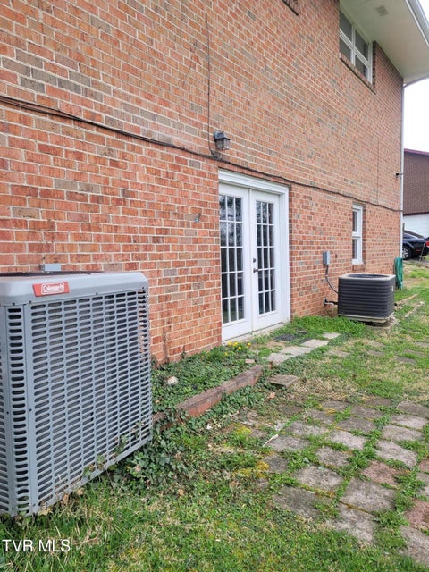 Photo #4: 428 Merman Road