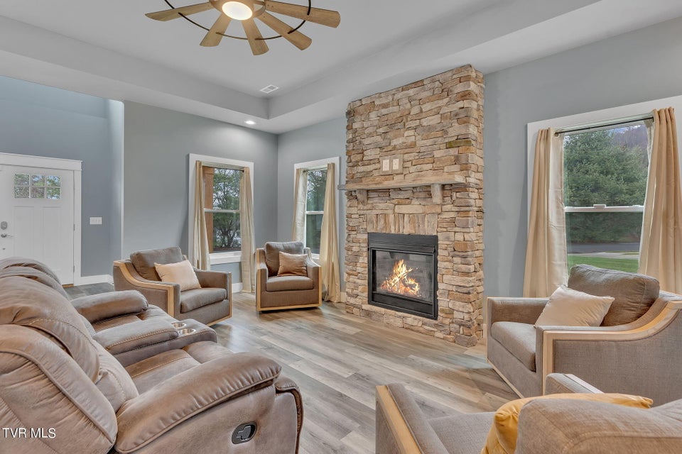 Photo #6: 283 Old Island Trail