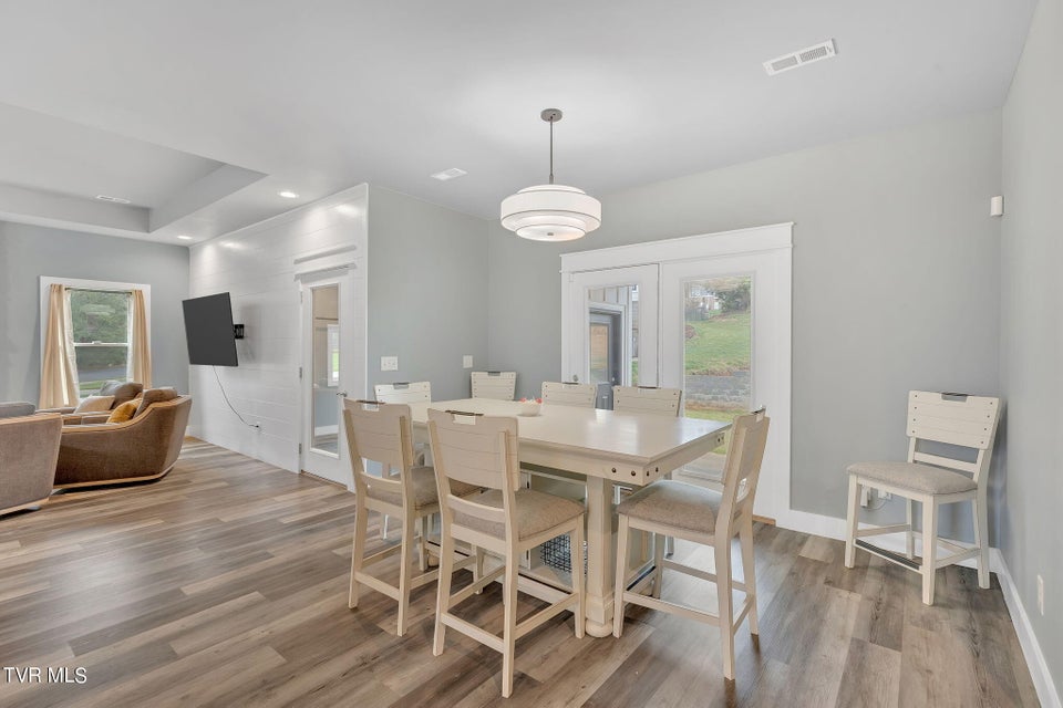 Photo #14: 283 Old Island Trail