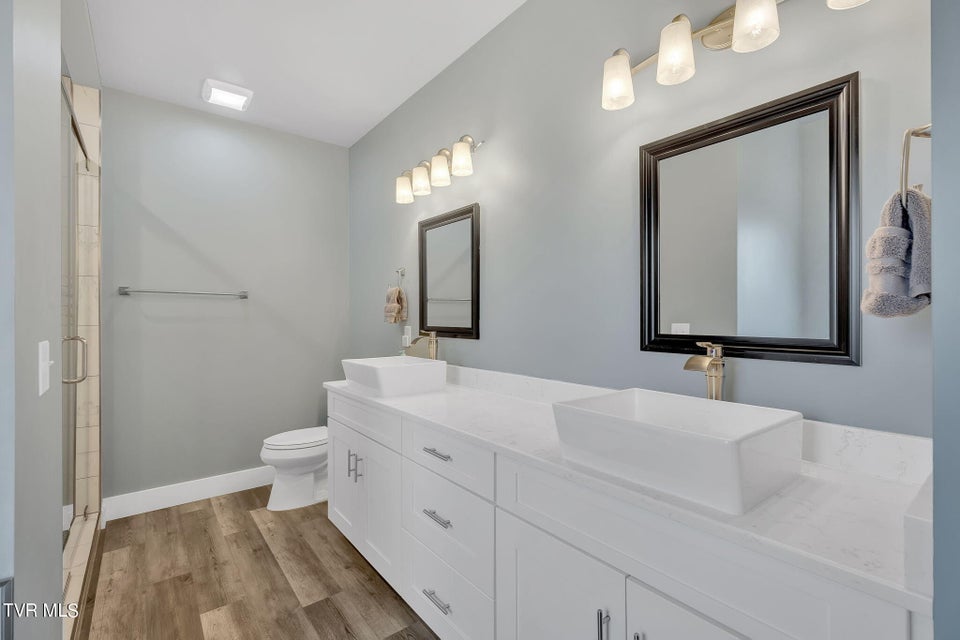 Photo #18: 283 Old Island Trail