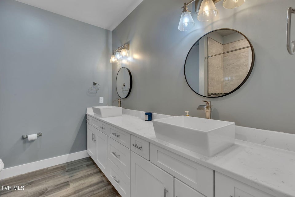 Photo #24: 283 Old Island Trail