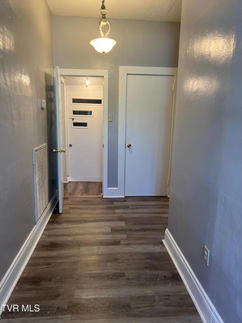 Photo #7: 615 Buckner Street