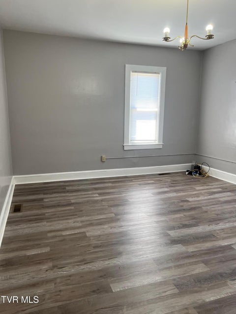 Photo #8: 615 Buckner Street