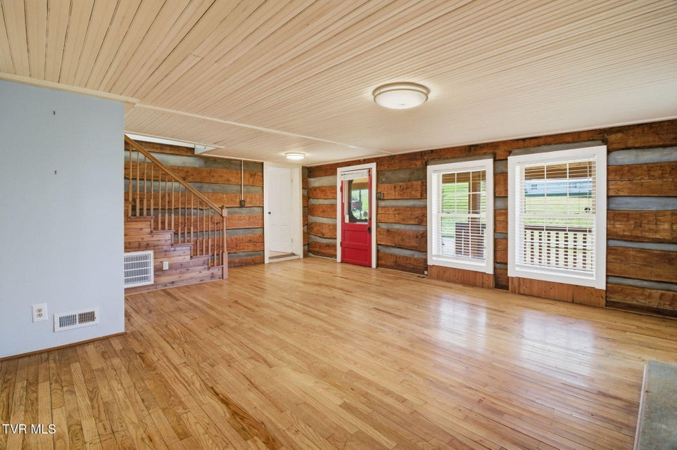 Photo #7: 18289 Repass Road