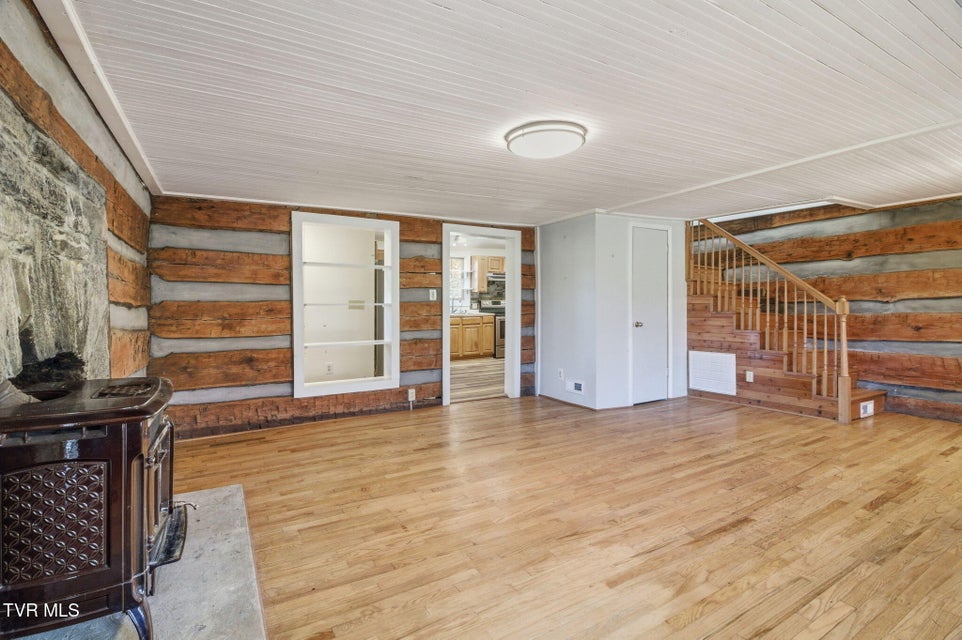 Photo #6: 18289 Repass Road