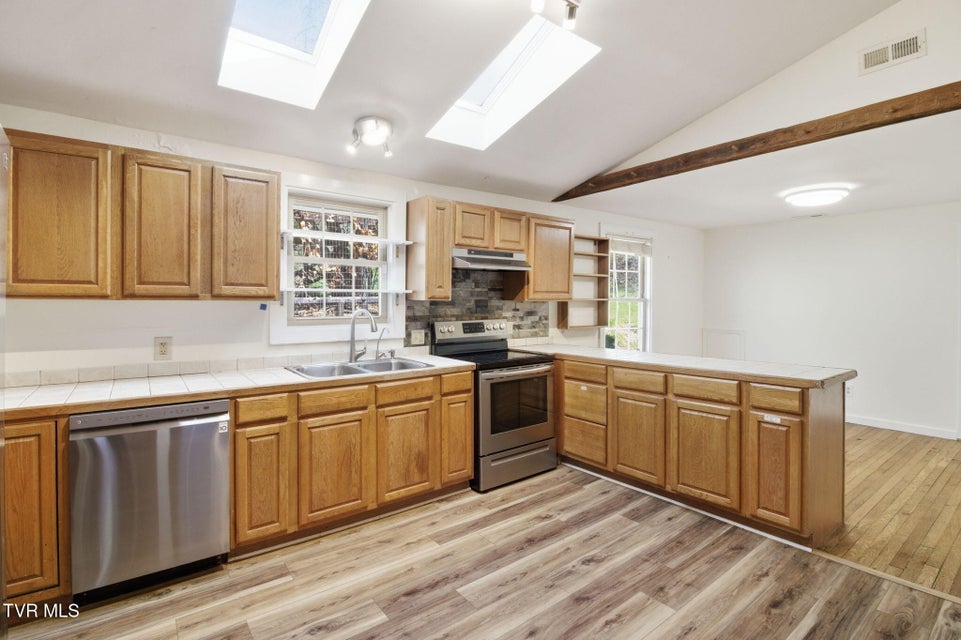 Photo #8: 18289 Repass Road