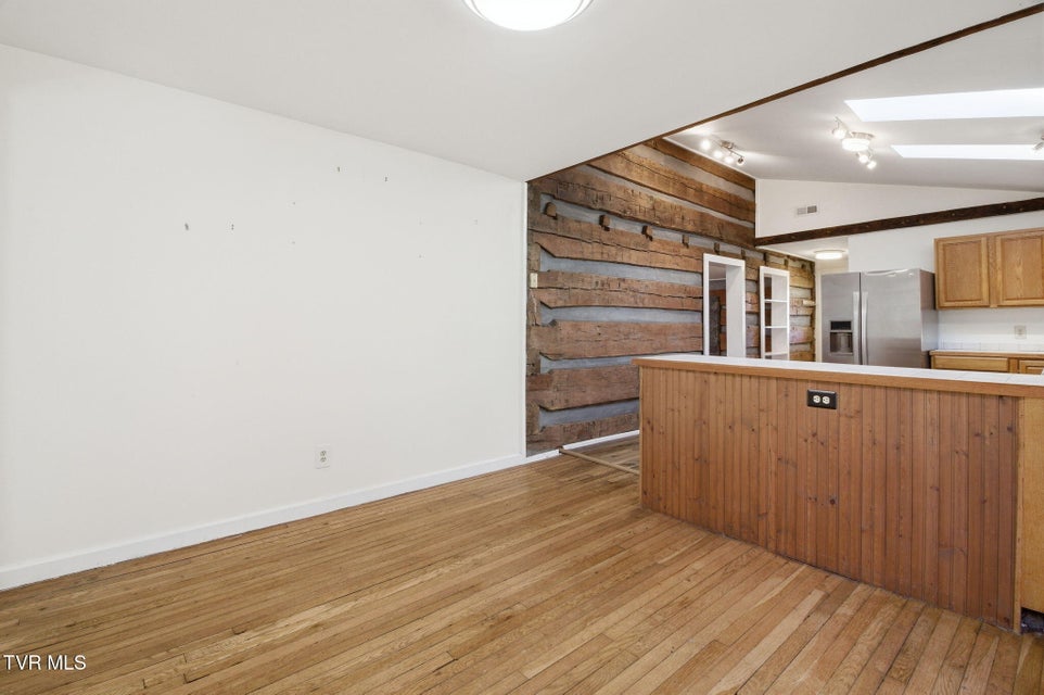 Photo #10: 18289 Repass Road