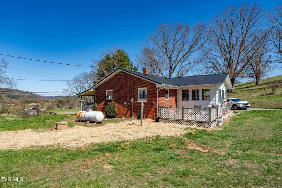 Photo #3: 288 Arnold Road