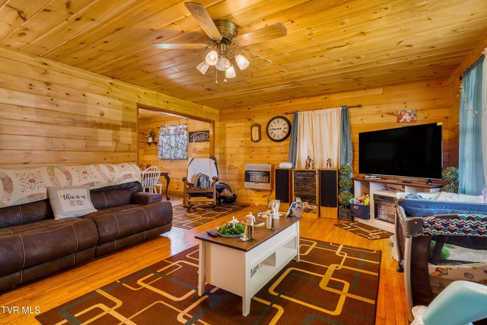 Photo #12: 288 Arnold Road