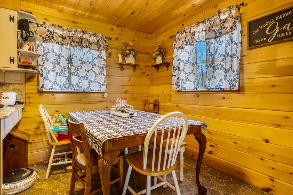 Photo #16: 288 Arnold Road