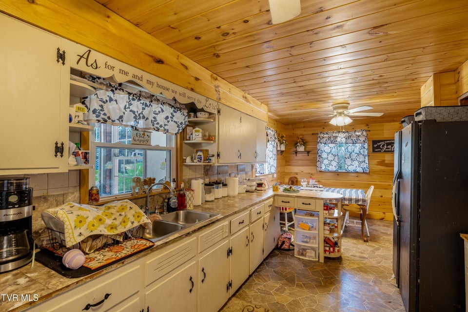 Photo #18: 288 Arnold Road