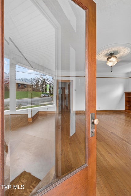 Photo #5: 415 Main Street