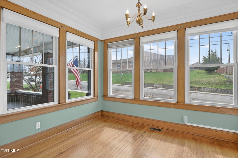 Photo #14: 415 Main Street