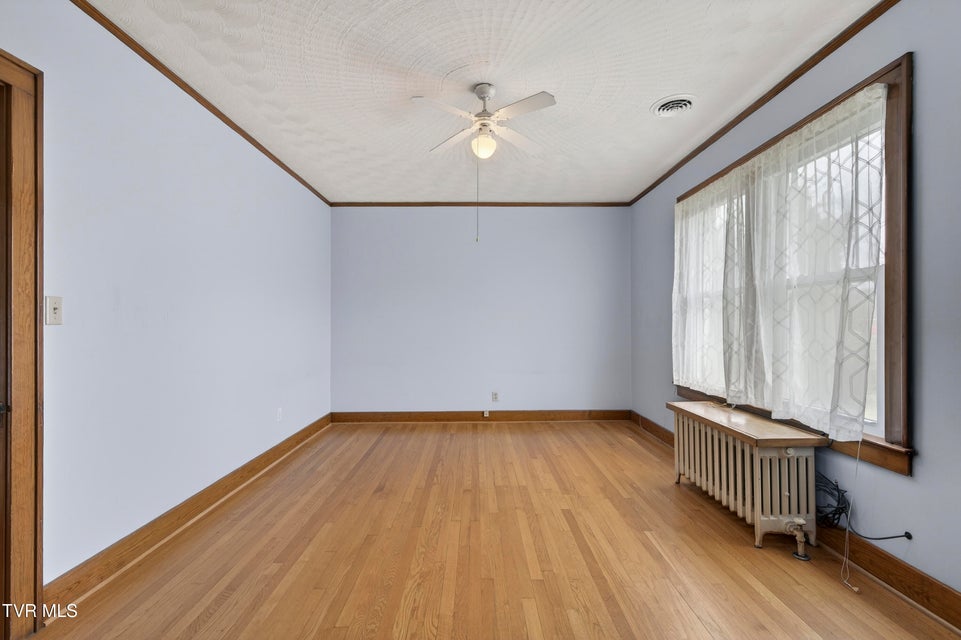 Photo #41: 415 Main Street