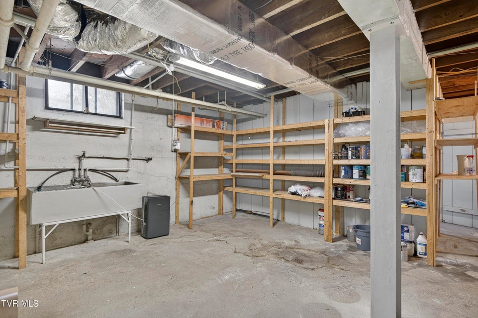 Photo #46: 415 Main Street