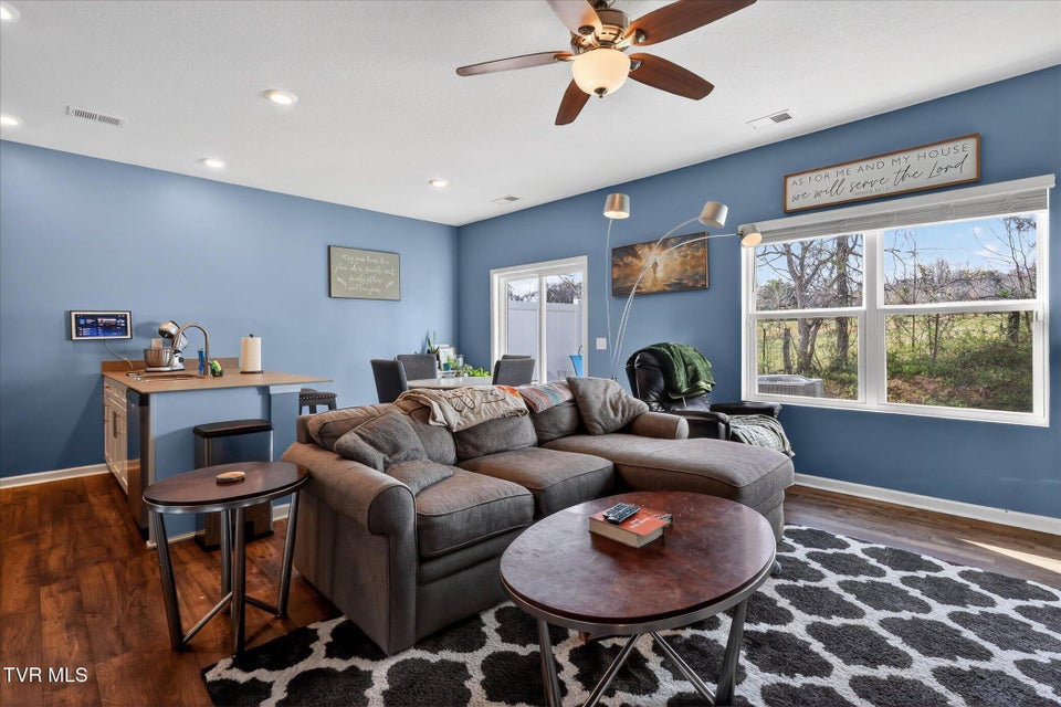 Photo #4: 1028 Saylors Place