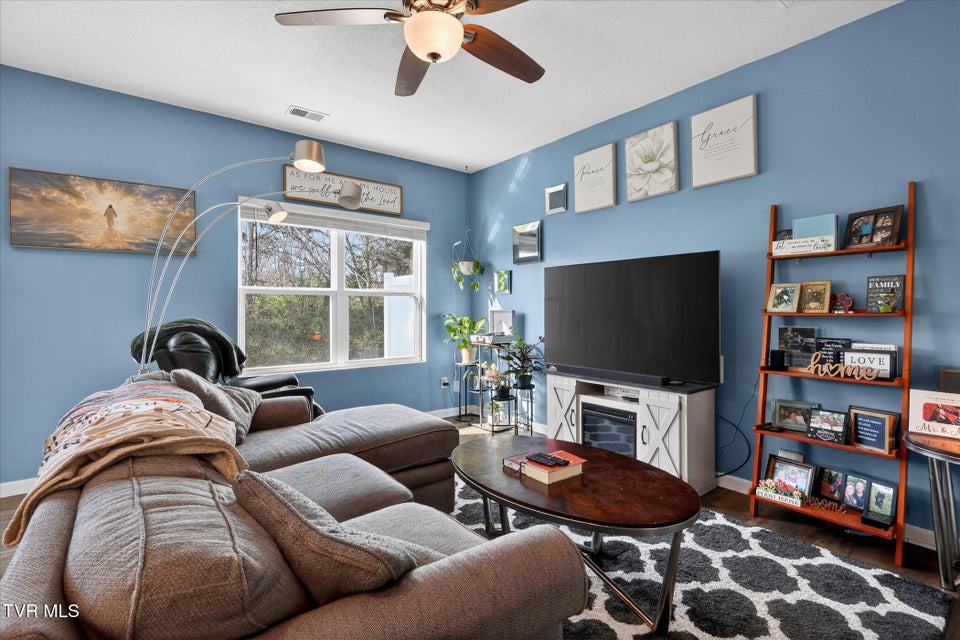 Photo #5: 1028 Saylors Place