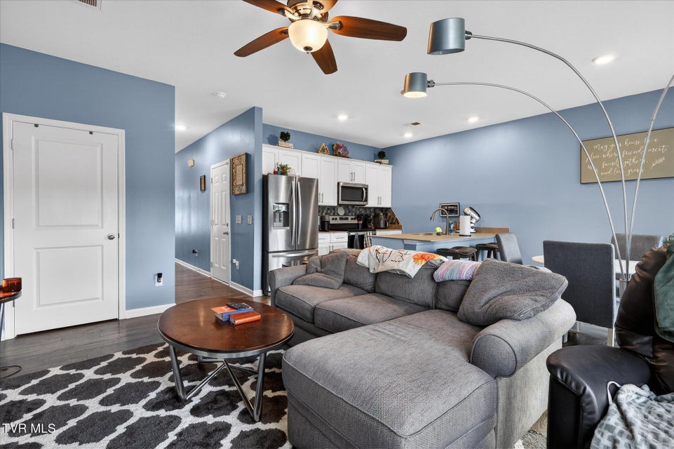 Photo #6: 1028 Saylors Place