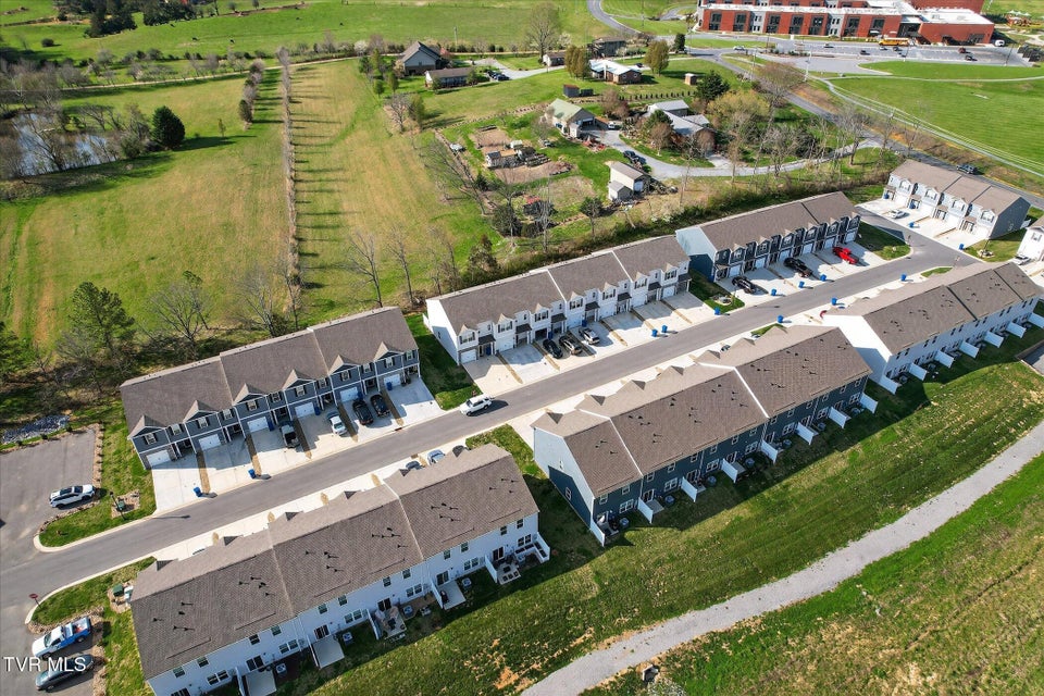 Photo #32: 1028 Saylors Place