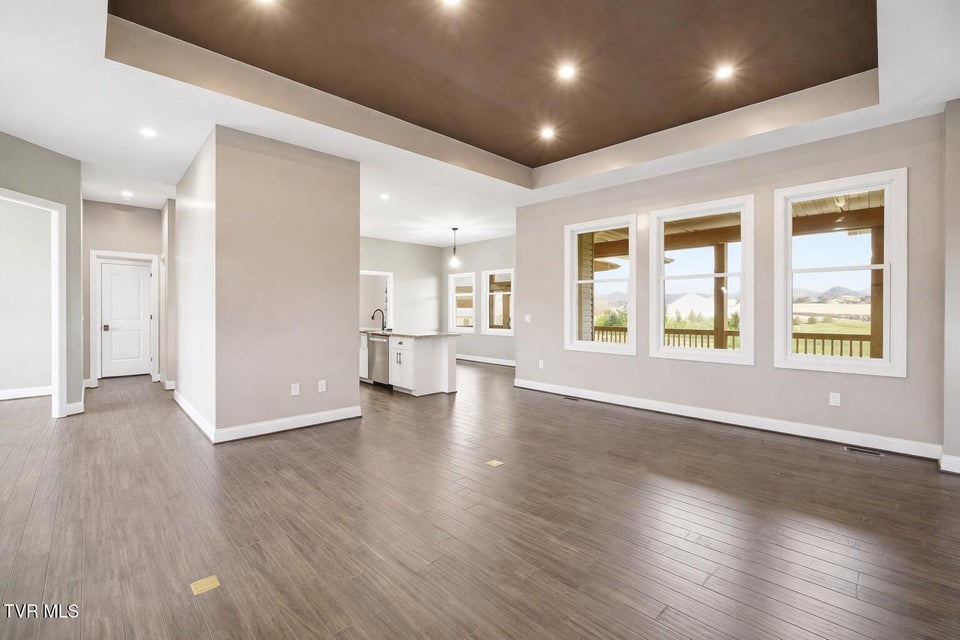 Photo #4: 563 Pleasant Valley Road