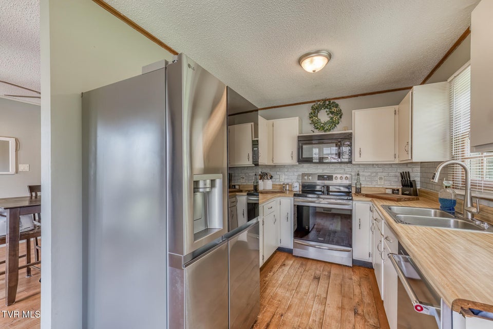 Photo #10: 307 Sawyer Circle